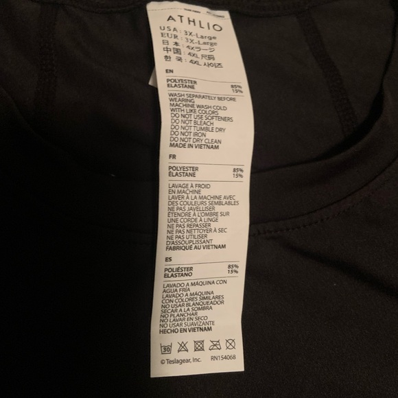 Black shirt - Picture 2 of 2